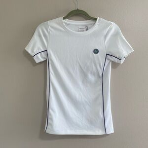 NEW Wimbledon Women's Performance White Activewear Top Size X Small